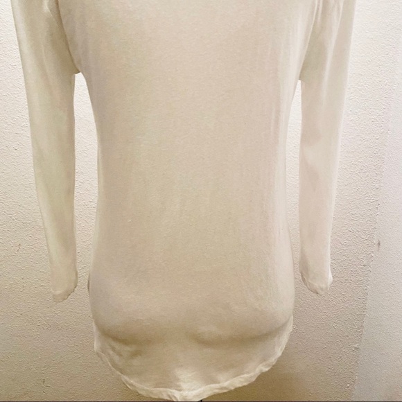 Forever 21 White BECAUSE ITS NEVER TO LATE Tee New - Picture 12 of 15